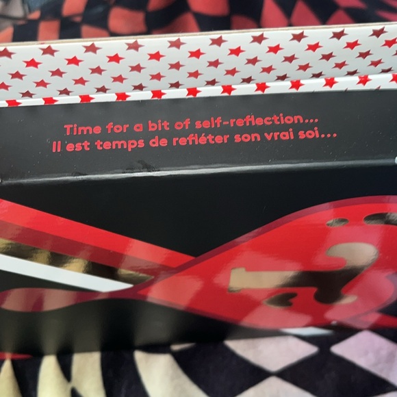 ✨🆕RARE!Trixie Cosmetics x Katya Red Handheld Heart Mirror!BNIB!NEVER USED!RARE!✨ - Picture 12 of 14